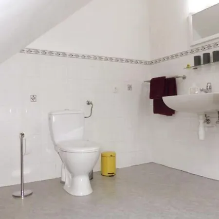 Wohung Mit Balkon Und Garten Nahe Stadtgrenze By Interhome Апартаменты *