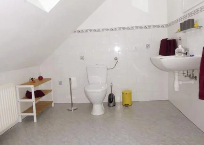 Wohung Mit Balkon Und Garten Nahe Stadtgrenze By Interhome Blankenfelde-Mahlow